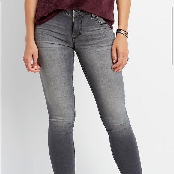 SOLD LOCALLY - Picture 2 of 3